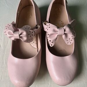 Charming Pink Kids Dress Shoes with Bow